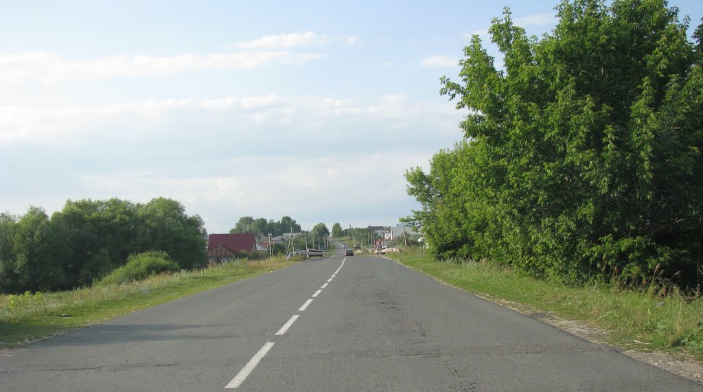 Дорога на Русскую Велязьму, из центра Атюрьево, Атюрьево