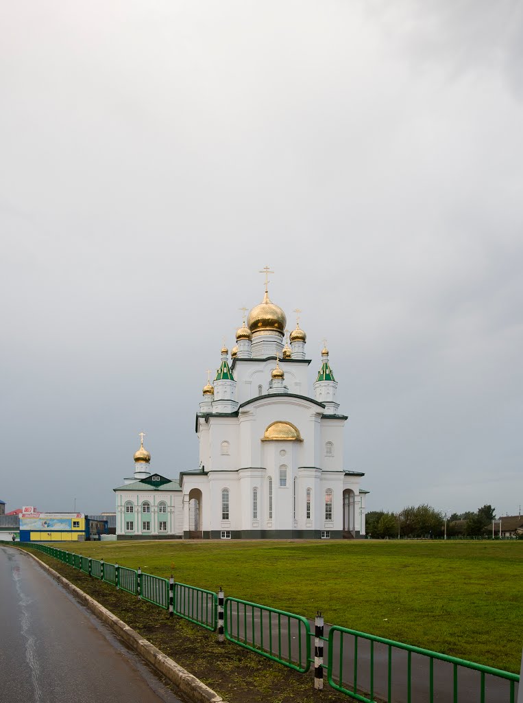 Свято-Троицкий Соборный Храм, Рузаевка