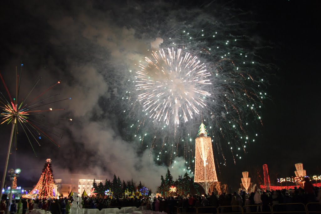 Saransk. New year fireworks., Саранск