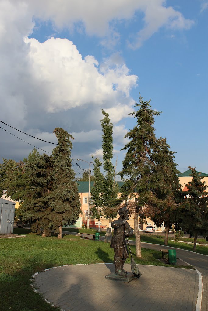 Саранск Памятник дворнику, Саранск