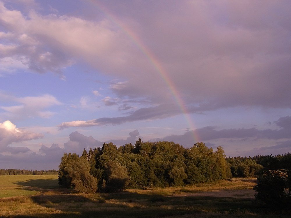 Rainbow over cemetery near Arkhangelskoe, Архангельское