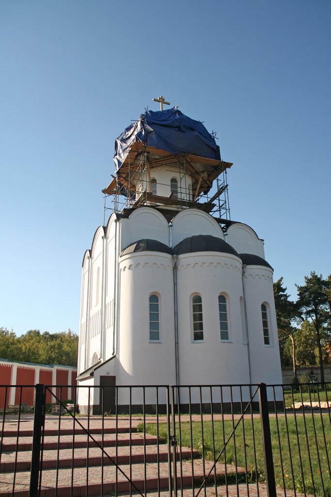 Церковь св. Пимена Угрешского (2001-2002). Николо-Угрешский монастырь, Джержинский