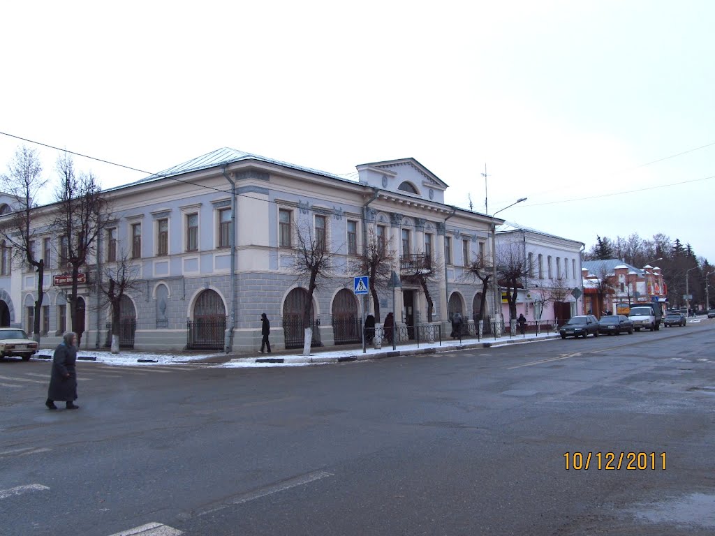 Corner of Sovetskaya St. and Leutnant Schmidt St., Запрудная