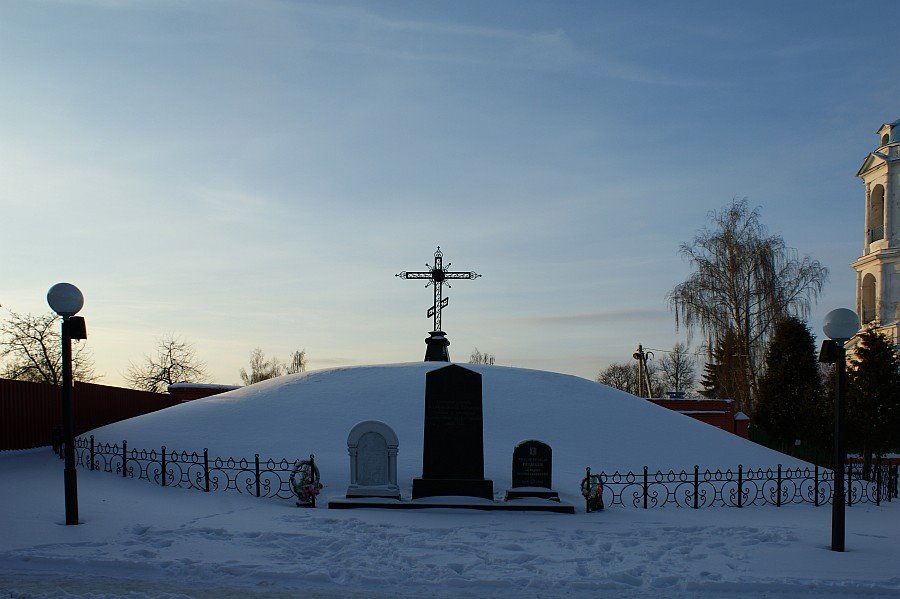Холм славы воинам 1608г погибшим во время польского нашествия, Зарайск