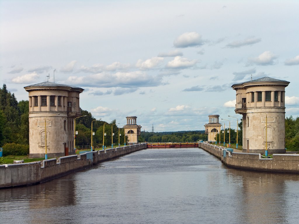 Gateway, Moscow Canal, Икша