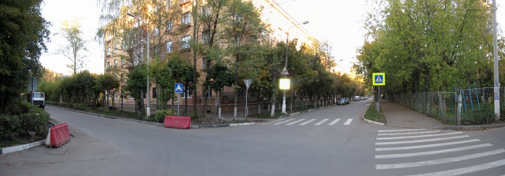Улица Западная. Переход у школы №5, Климовск