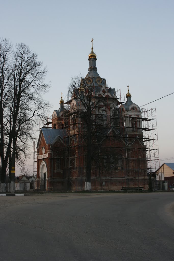 Церковь иконы Божией матери "Казанская" в Глебове, Красный Ткач