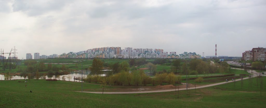 View to Mitino 8th district from Mitino Landscape Park, Новобратцевский