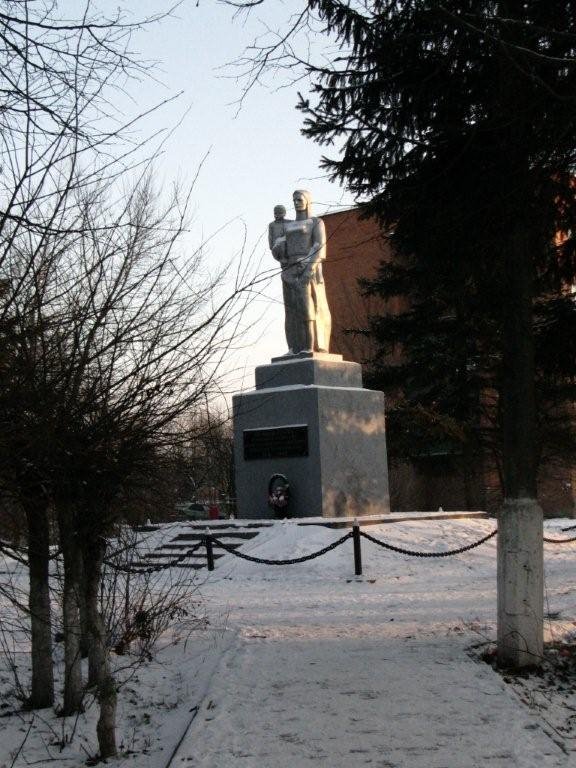 монумент погибшим жителям в ВОВ, Пролетарский