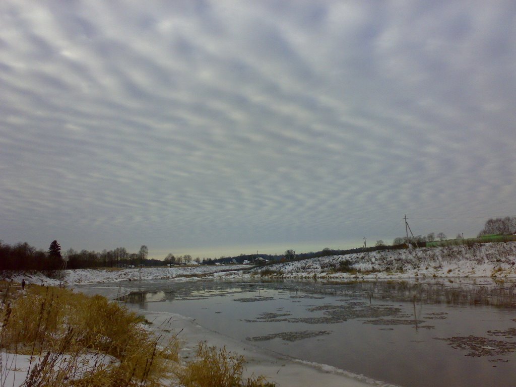 Москва-река вблизи Тучково, Тучково
