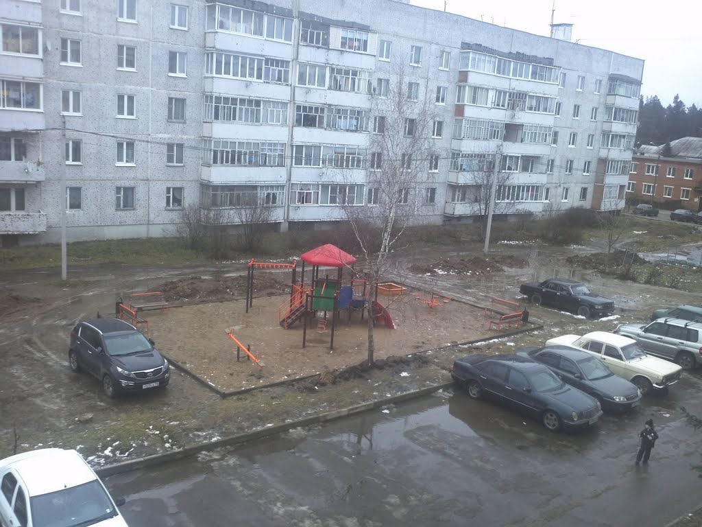 Детская площадка на Механизаторов 9, Фряново