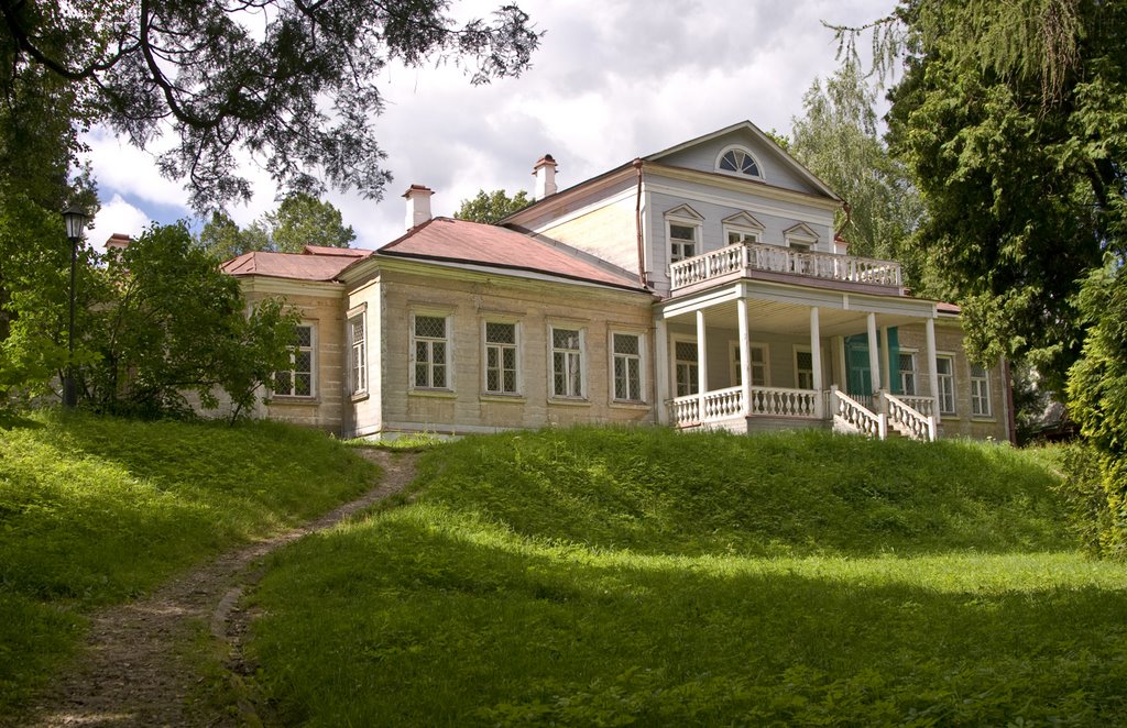 Abramtsevo, The Main House, July-2008, Хотьково