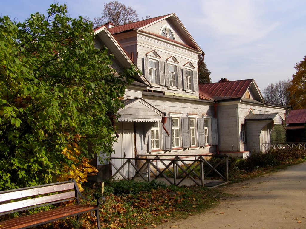Главный усадебный дом в Абрамцево., Хотьково