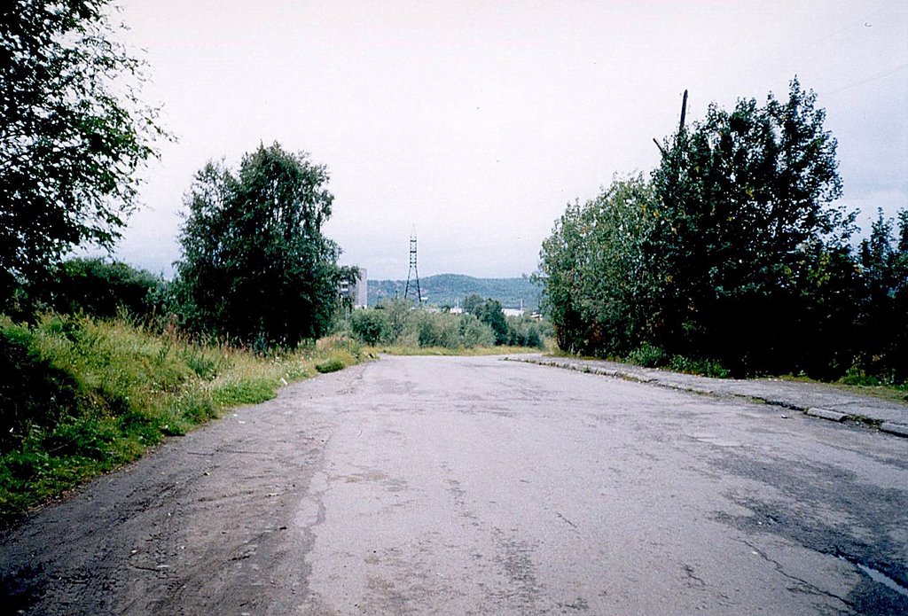 Улица Мира в 2003 году., Мурмаши