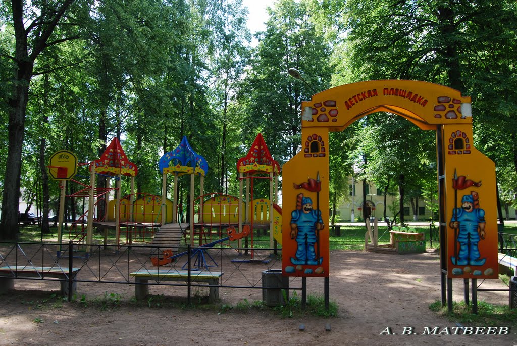 Детская площадка/Playground, 07.07.2011, Деманск