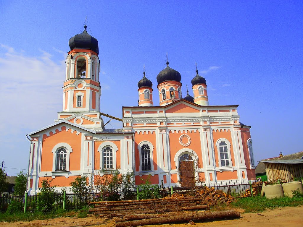 Церковь Святой Троицы (1865) / Holy Trinity Church (1865), Кресцы