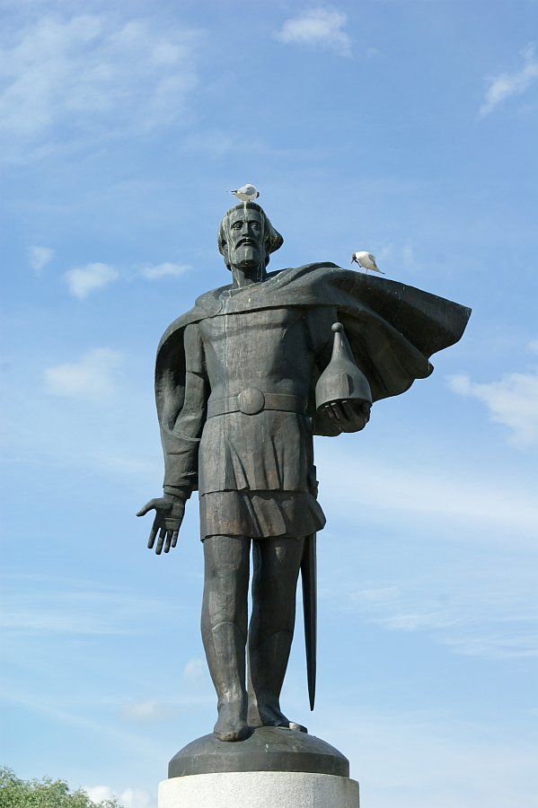 памятник Александру Невскому, Новгород