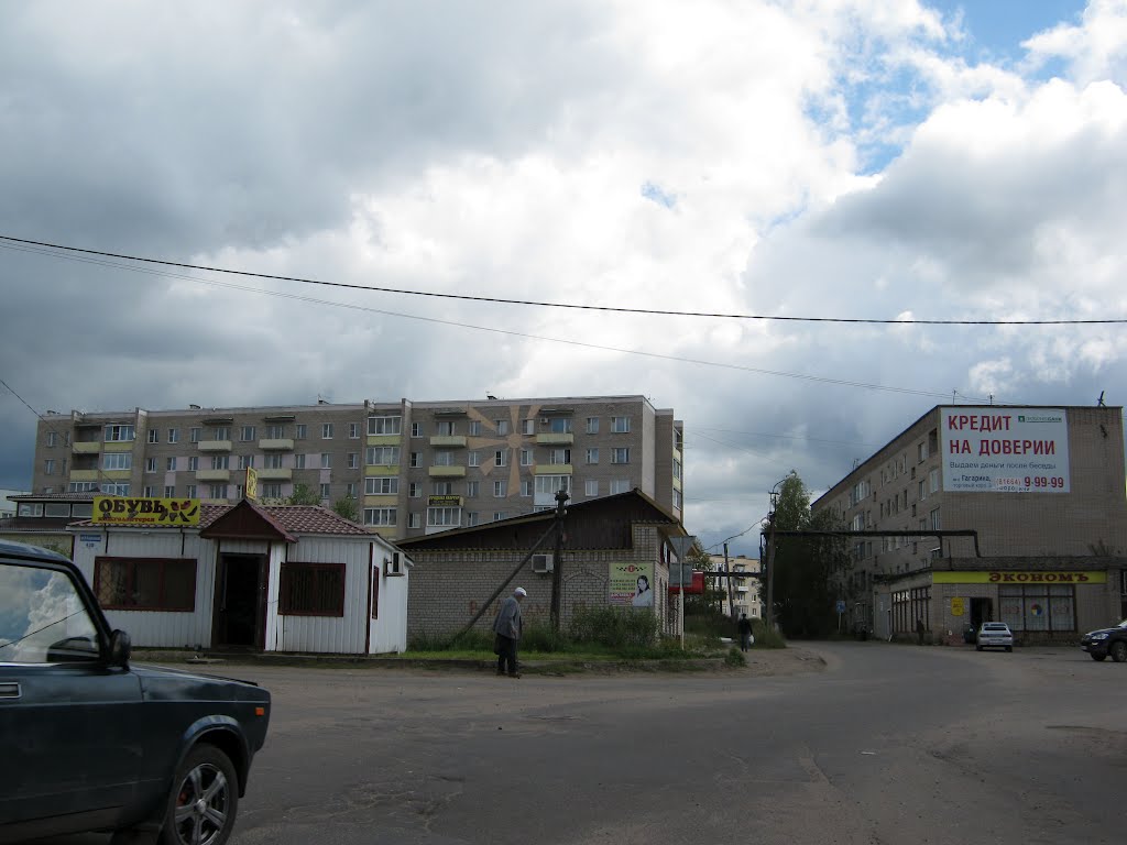 The crossroad, Окуловка