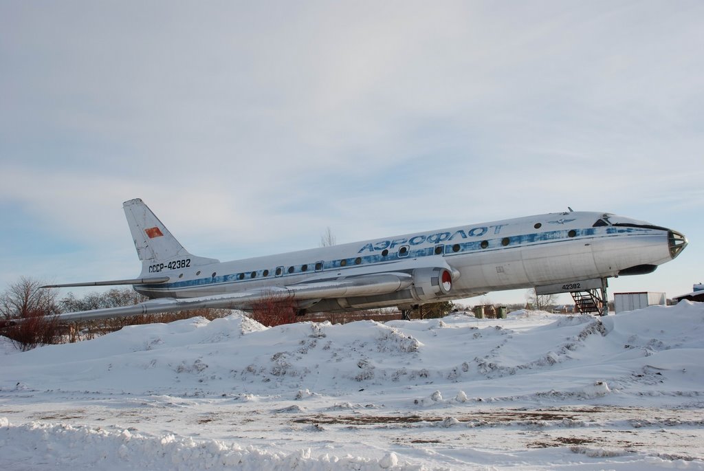 Tupolev-104A near Airport Berdsk, Бердск