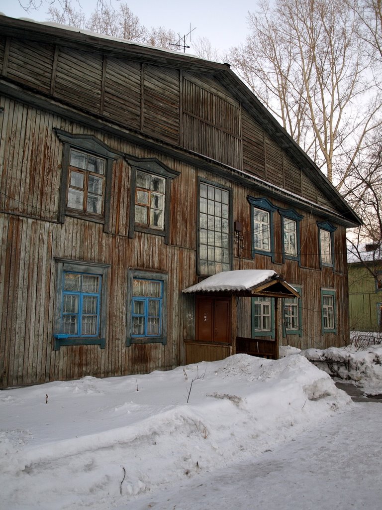 Старый деревянный дом, около детского приюта, г.Бердск, Бердск