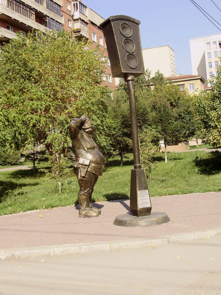 Памятник первому новониколаевскому светофору, Новосибирск