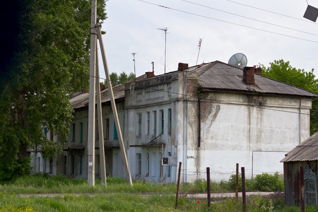 Неизвестное здание на одной из улиц, Черепаново