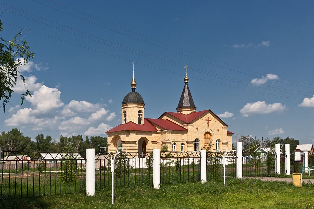 Храм в Беляевке, Беляевка