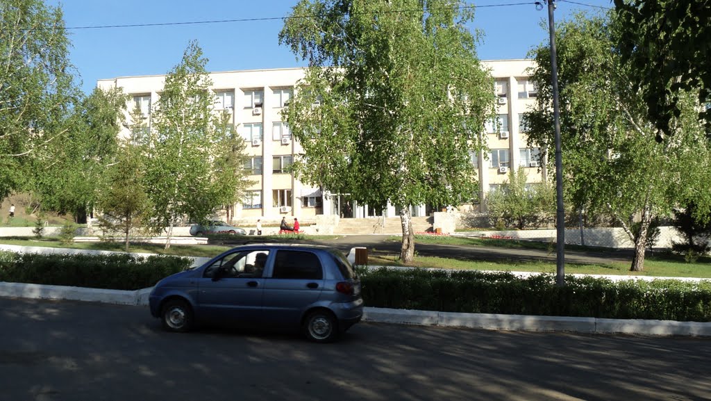 Здание администрации, Медногорск