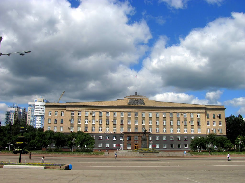 Площадь Ленина, Орел