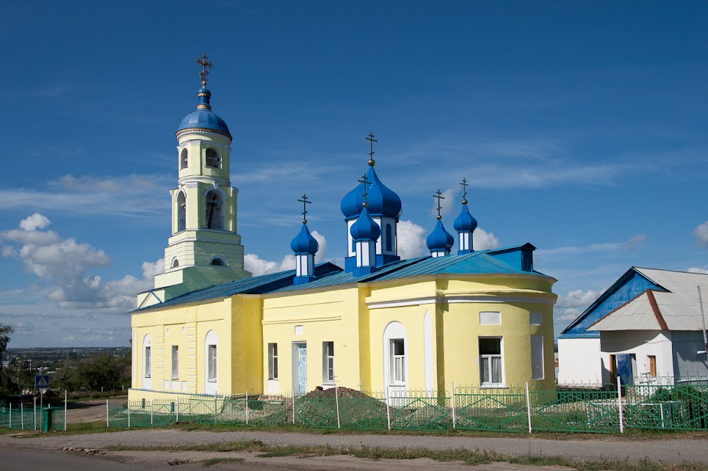 Церковь Дмитрия Солунского, Каменка