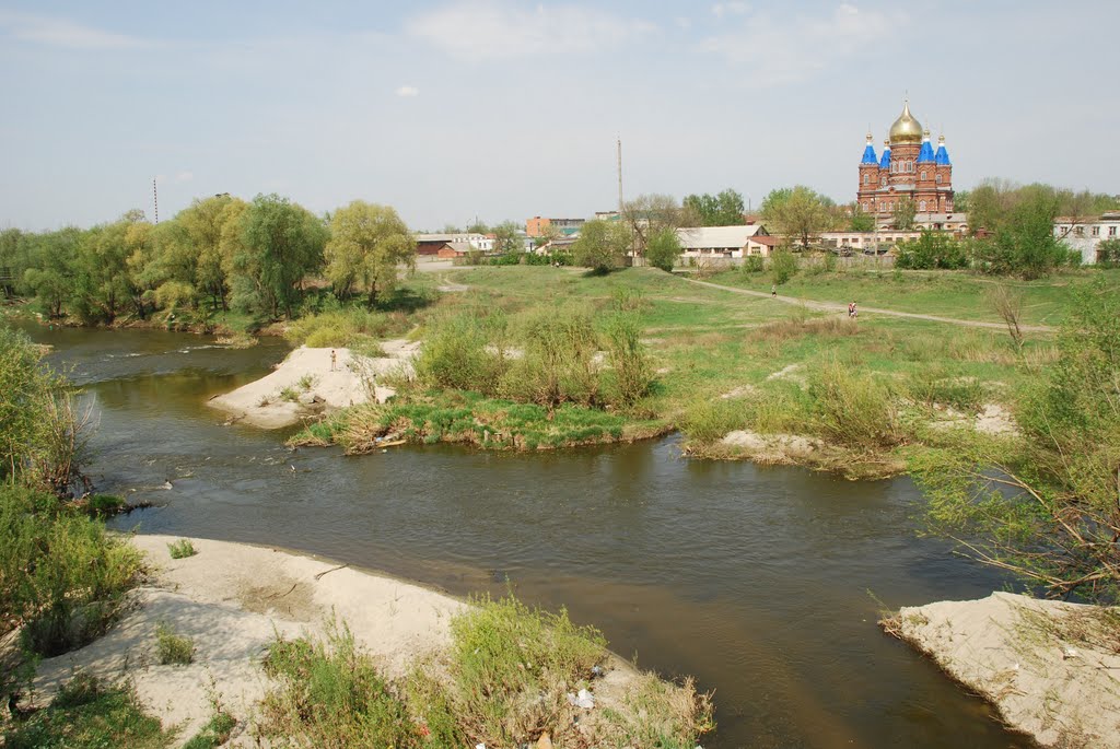 Сердобск. Вид части города с собором из-за р. Сердобы, Сердобск