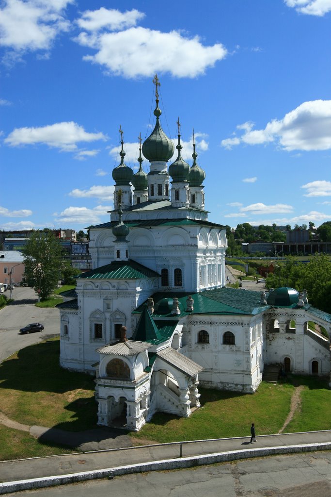 The Holy Trinity Summer Cathedral from the Bell Tower., Соликамск