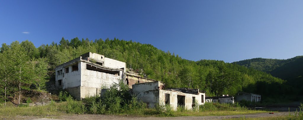 Высокогорск, развалины горно обогатительной фабрики, Высокогорск