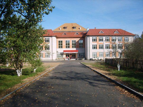 Средняя школа, Идрица