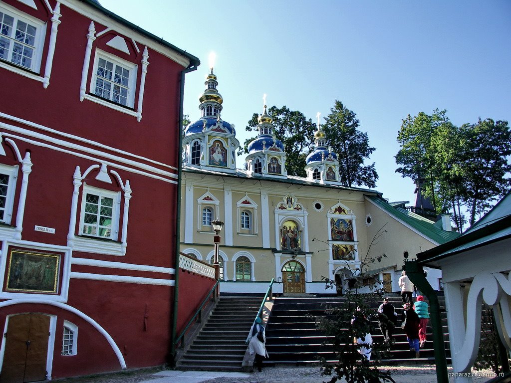 Pskovo-Pechersky Monastery, Печоры