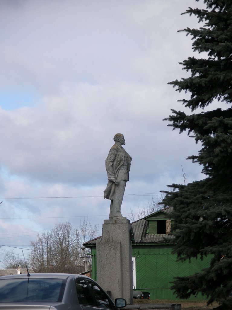 Ленин жив, живет в Пустошке, Пустошка