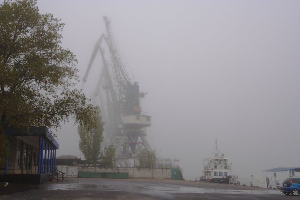 Порт. Port., Азов