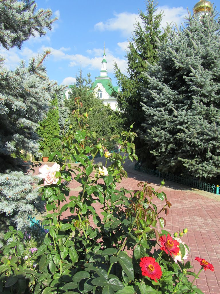 Свято-Троицкий храм. Батайск / Holy Trinity Church. Bataysk, Батайск