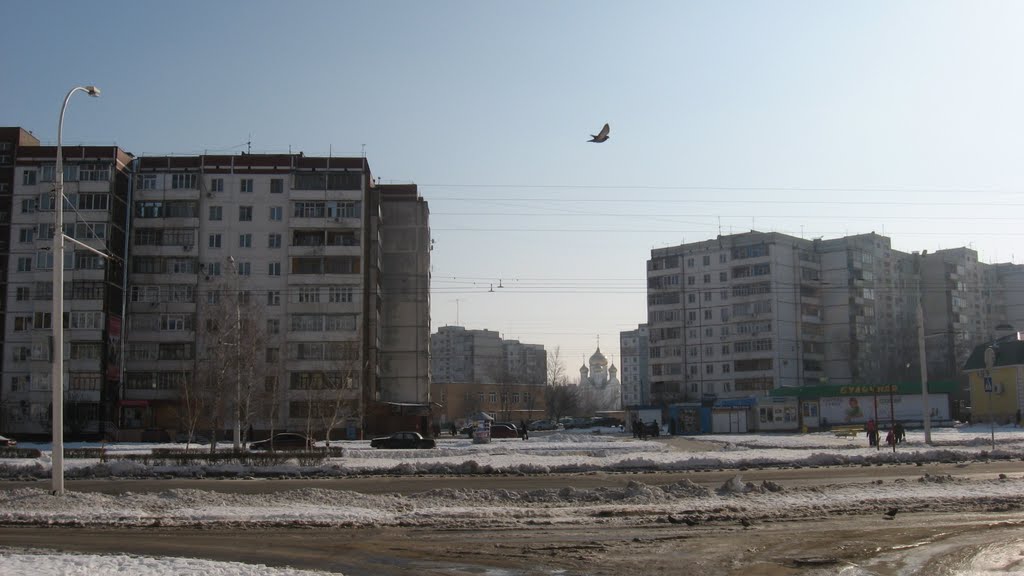 Вид на новый храм с улицы Королёва, Волгодонск