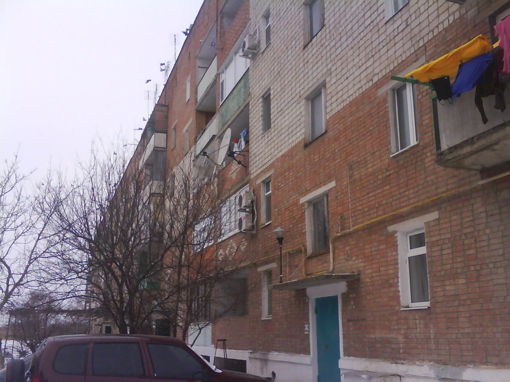 Один из домов в научном городке, Зерноград