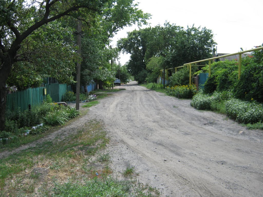 Улица Комиссаровская, Каменоломни
