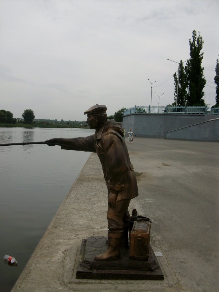 памятник рыбаку в Каменск-Шахтинском, Каменск-Шахтинский