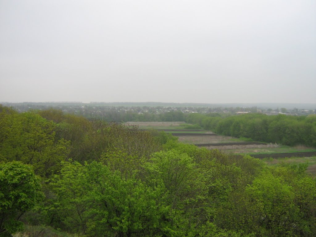 Фото На этом холме были немецкие укрепительные позиции в городе Куйбышево