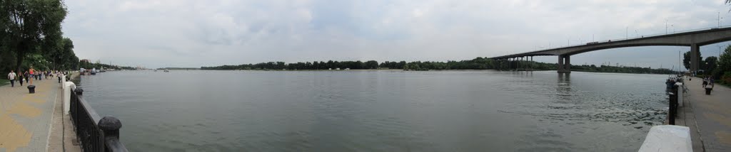 River Don. Quay in Rostov-on-Don / Набережная в Ростове-на-Дону, Ростов-на-Дону