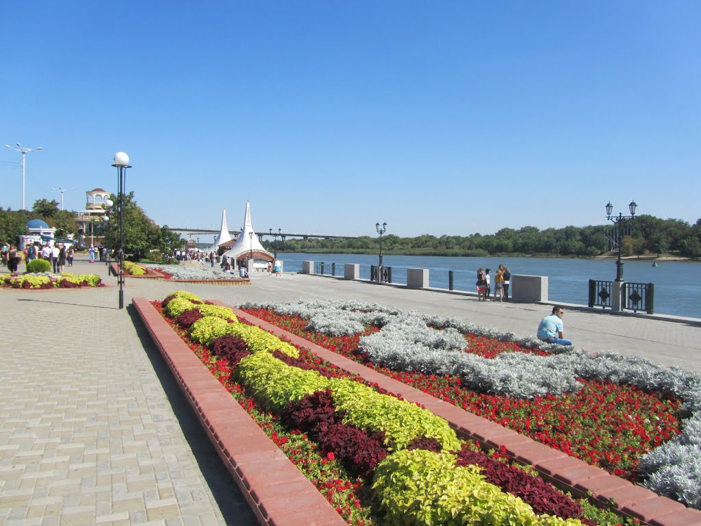 Quay in Rostov-on-Don, Don River / Набережная в Ростове-на-Дону, река Дон, Ростов-на-Дону