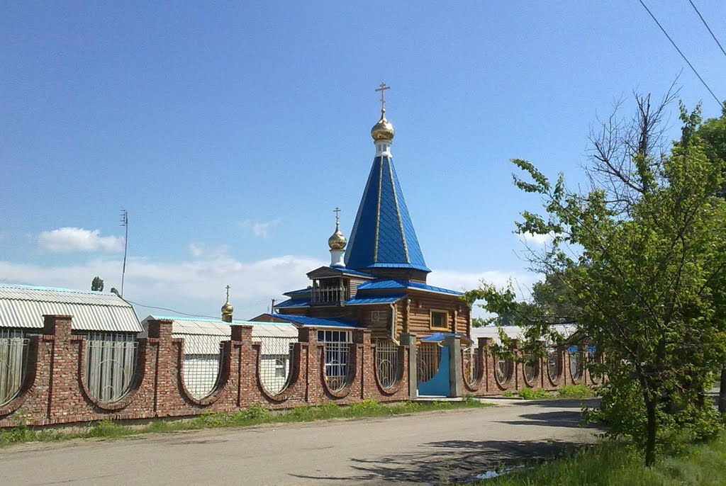 Церковь на Калинина, Семикаракорск