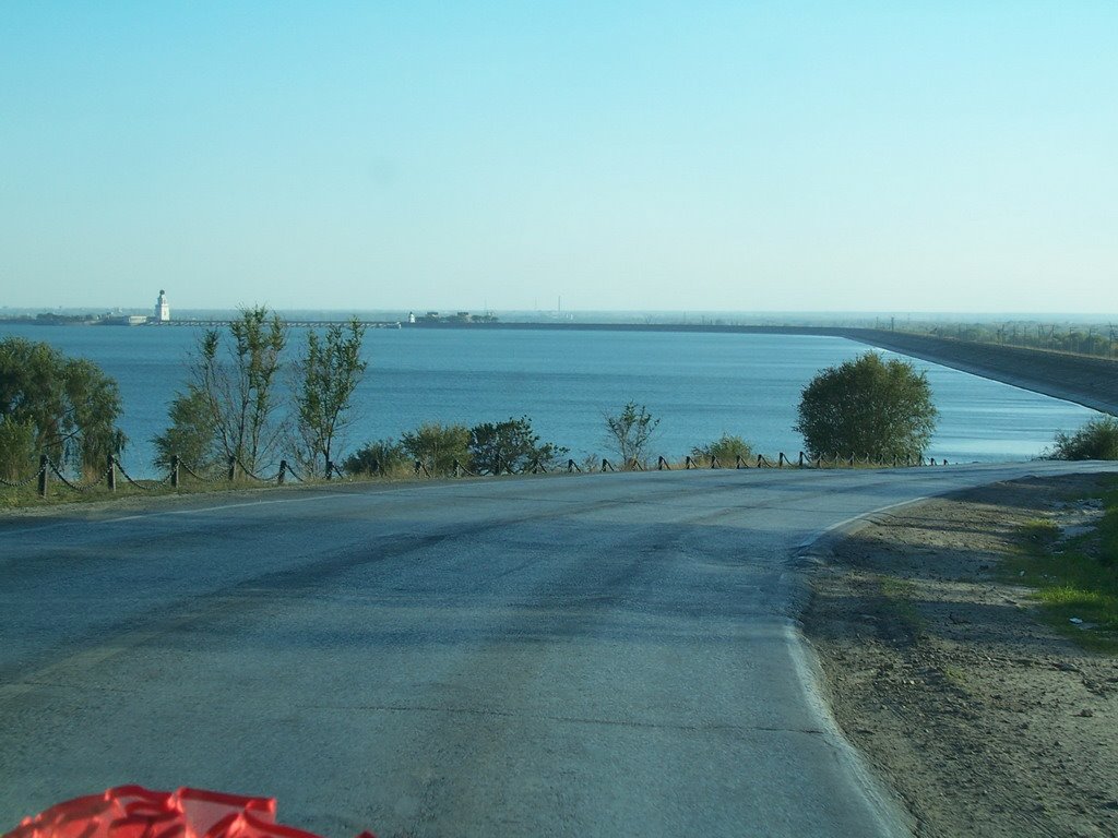 Вид на ГЭС, Цимлянск