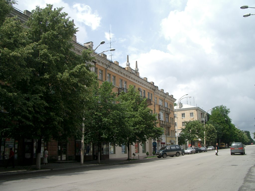 Sovetskaya Street, Шахты