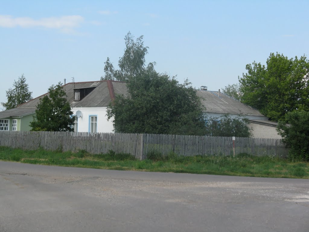 Дом на окраине, Путятино