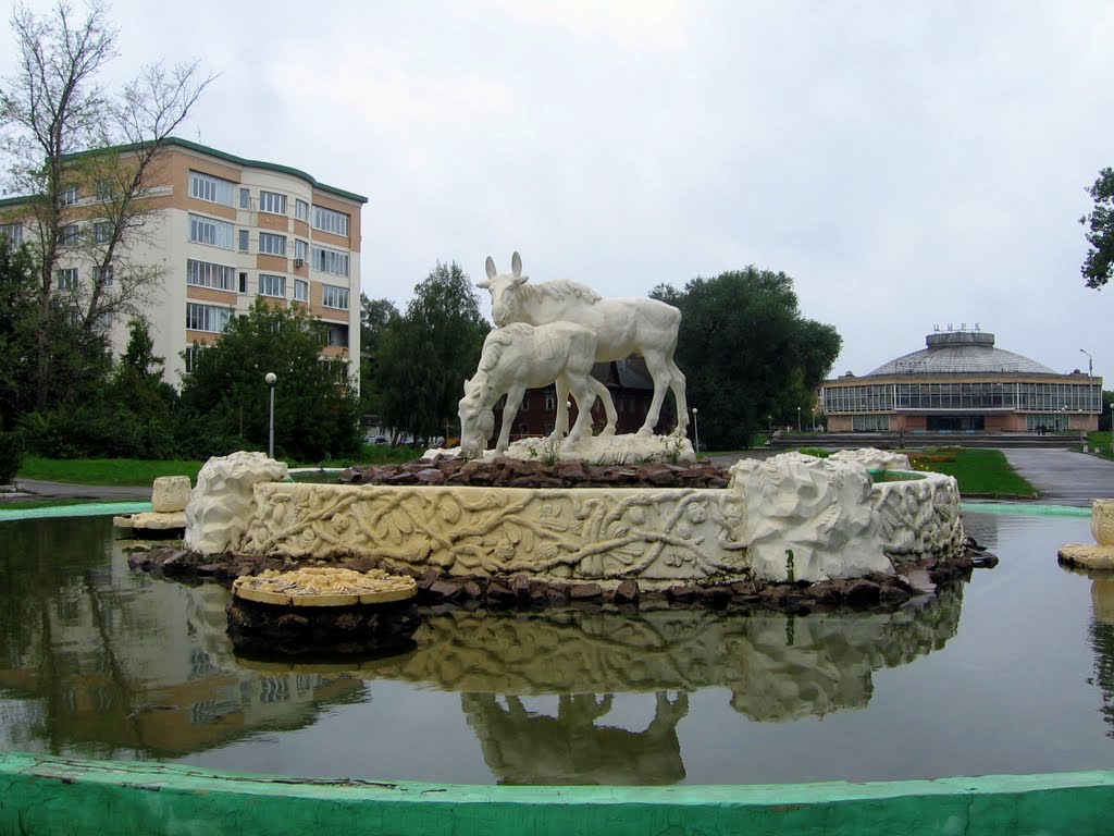 ⛲ Фонтан "Лоси" у Рязанского цирка / Fountain at the Ryazan Сircus ⛲, Рязань
